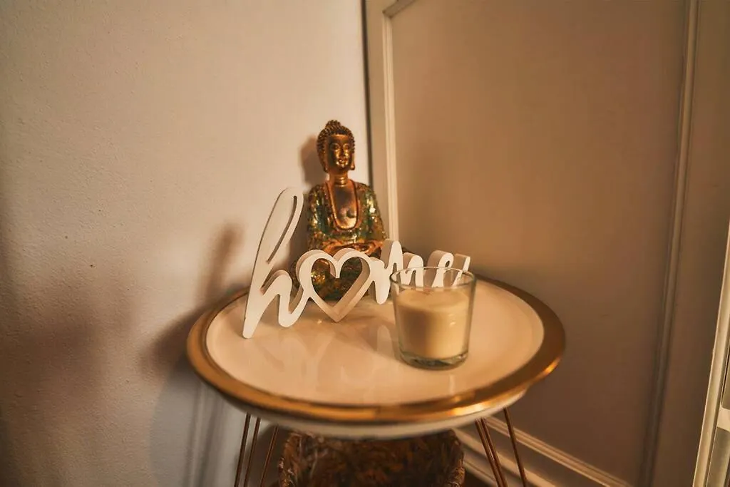 Buddhaloungeapartments 3 Buddhaloungeapartments #3 Primera Planta Ronda Apartment